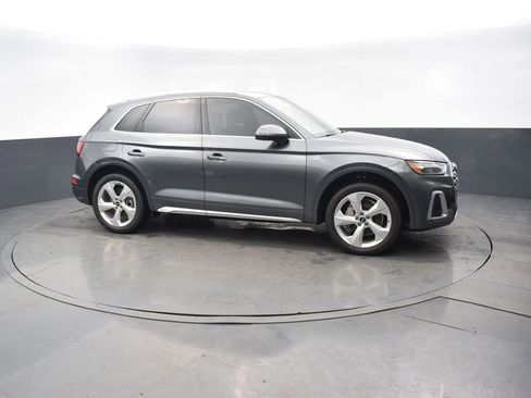 Used 2022 Audi Q5 2.0T Premium Plus image 7