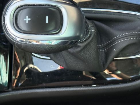 Used 2022 Buick Encore Preferred w/ Safety Package AWD/4WD image 31