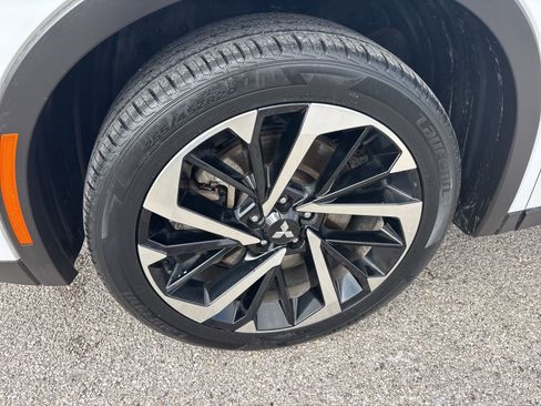 Used 2022 Mitsubishi Outlander ES AWD/4WD image 29