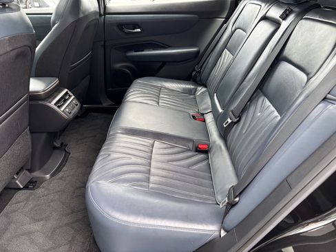 Used 2023 Nissan Ariya AWD/4WD image 21