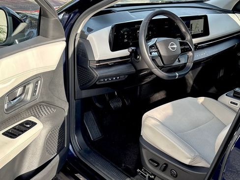Certified 2023 Nissan Ariya FWD image 12