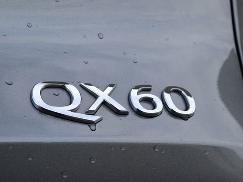 Certified 2025 INFINITI QX60 Luxe image 32
