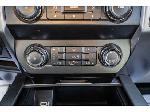 Used 2019 Ford F150 XLT w/ Equipment Group 302A Luxury image 17