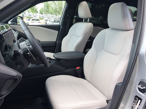Certified 2025 Lexus TX 350 FWD w/ Technology Package image 35