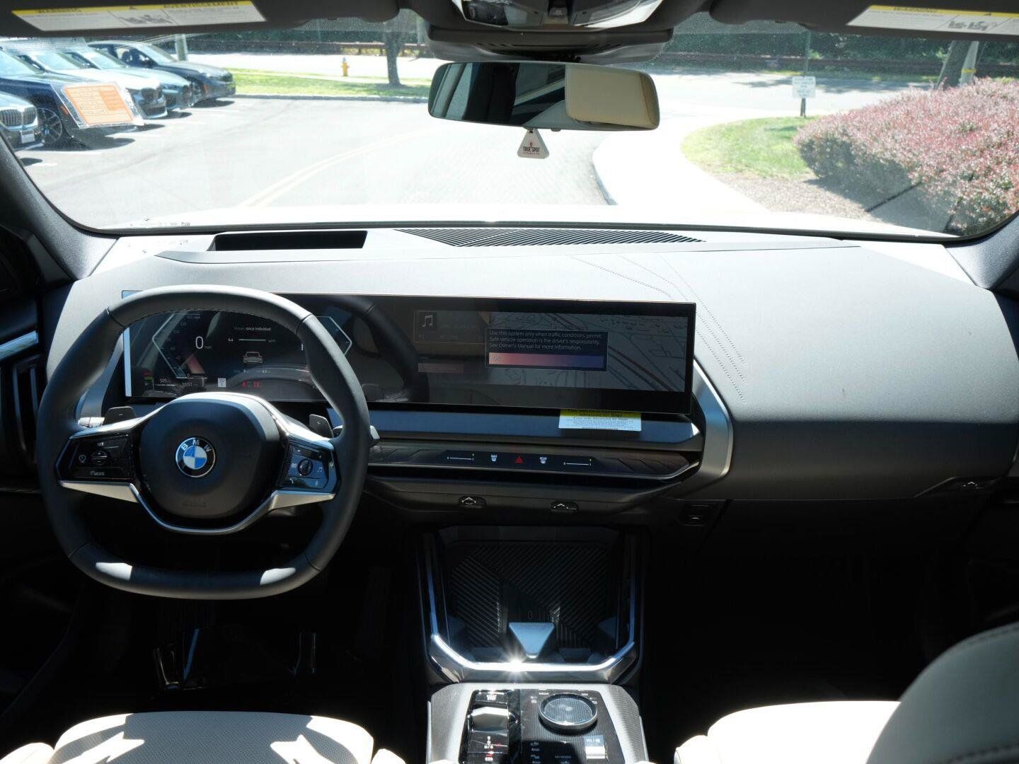 Used 2026 BMW X3 xDrive30i w/ Premium Package AWD/4WD image 8