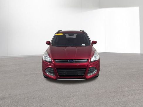 Used 2016 Ford Escape SE w/ Equipment Group 201A FWD image 17