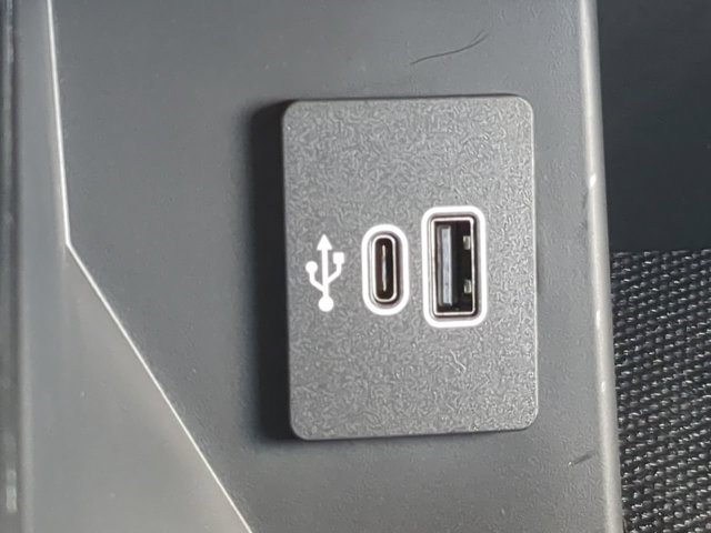 New 2026 Ford F150 Lariat w/ Equipment Group 501A Mid AWD/4WD image 23