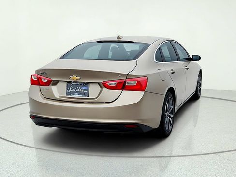 Used 2018 Chevrolet Malibu LT FWD image 7