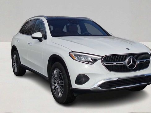 Used 2026 Mercedes-Benz GLC 300 4MATIC image 1