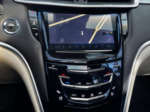 Used 2014 Cadillac XTS Platinum image 8