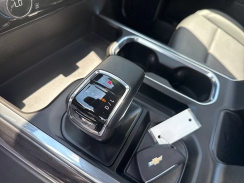 Used 2026 Chevrolet Silverado 1500 LTZ w/ LTZ Premium Package AWD/4WD image 30