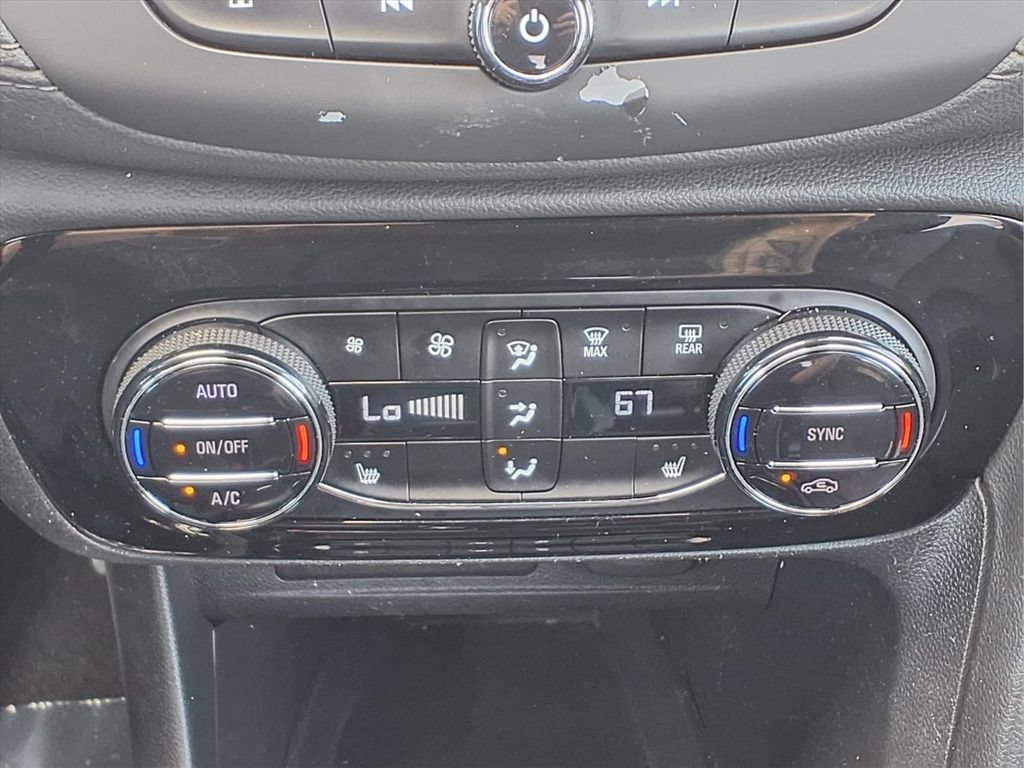 Certified 2023 Buick Encore GX Select w/ Sport Touring Package FWD image 21