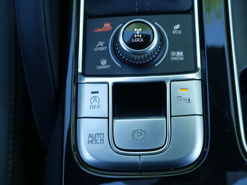 Certified 2024 Kia Telluride EX X-Line AWD/4WD image 27