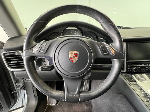 Used 2014 Porsche Panamera 4S AWD/4WD image 7