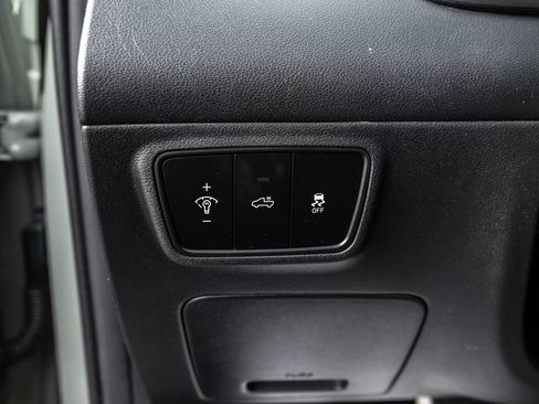 Used 2024 Hyundai Santa Cruz SE FWD image 26