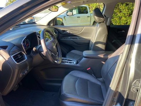 Used 2020 Chevrolet Equinox Premier FWD image 11