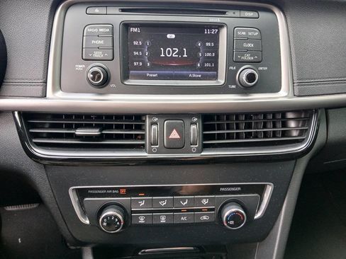 Used 2016 Kia Optima LX w/ LX Convenience Package FWD image 14