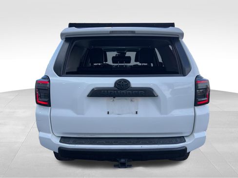 Used 2020 Toyota 4Runner TRD Off-Road Premium w/ Moonroof Package AWD/4WD image 39