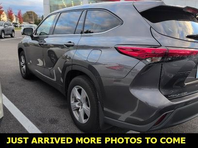 Used 2020 Toyota Highlander LE