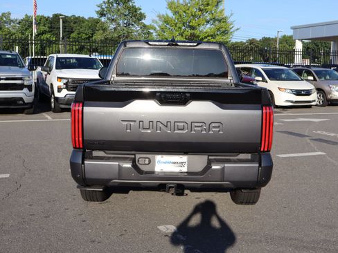 Used 2026 Toyota Tundra Platinum w/ TRD Off-Road Package AWD/4WD image 20