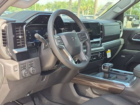 New 2026 Chevrolet Silverado 1500 LT Trail Boss w/ Safety Package AWD/4WD image 11