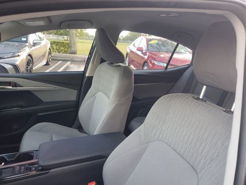 Certified 2025 Toyota Camry LE image 17