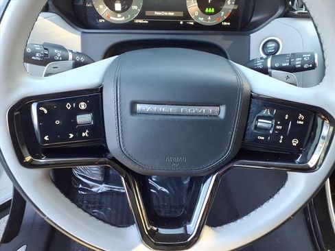 Used 2025 Land Rover Range Rover Velar Dynamic SE image 25