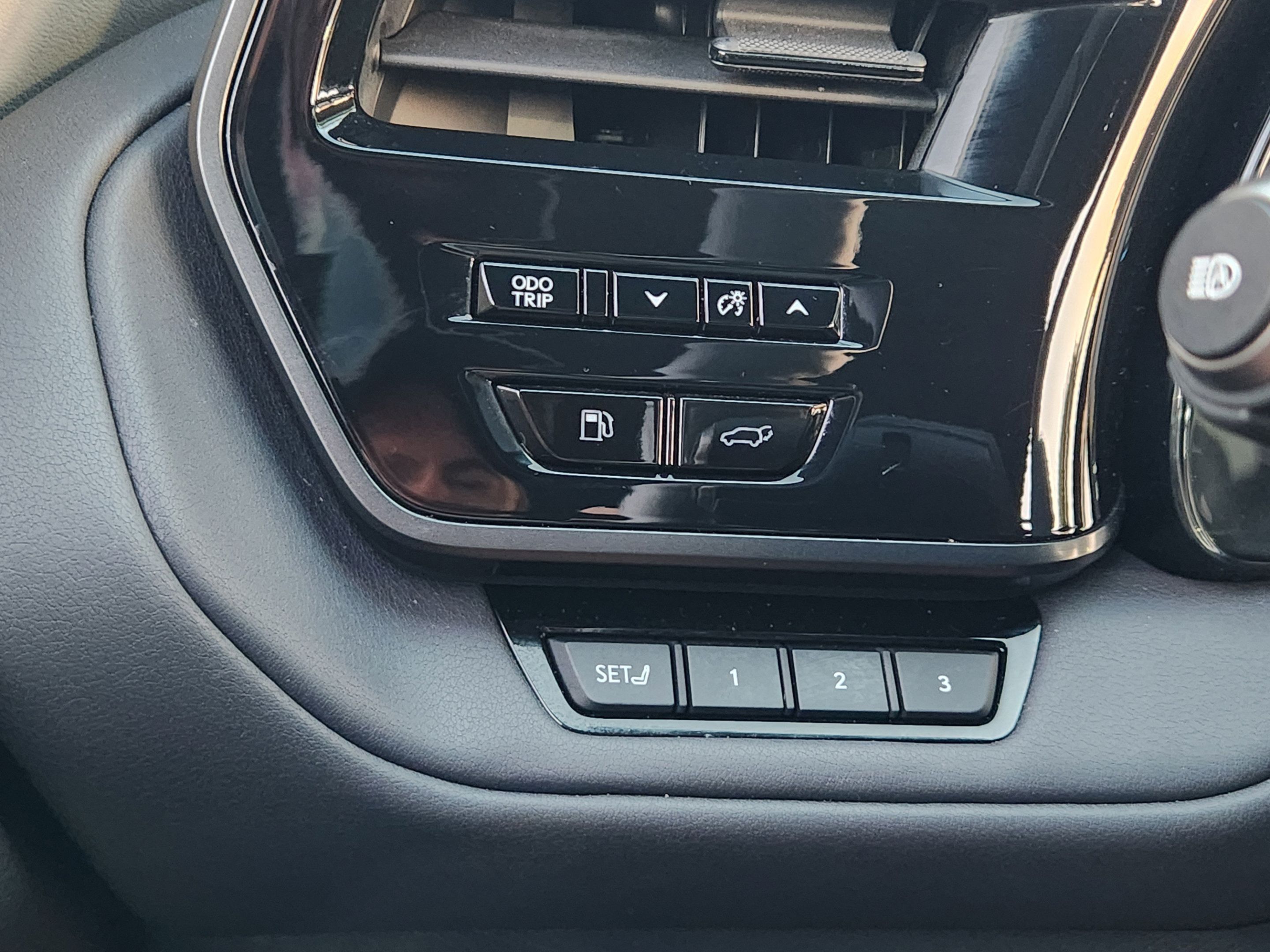 Used 2024 Lexus TX 350 FWD w/ Technology Package image 17