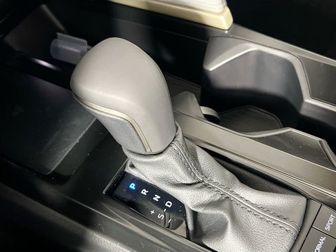 New 2026 Toyota Camry SE FWD image 24