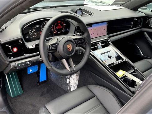 New 2026 Porsche Panamera GTS image 4