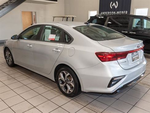 Used 2021 Kia Forte LXS image 16
