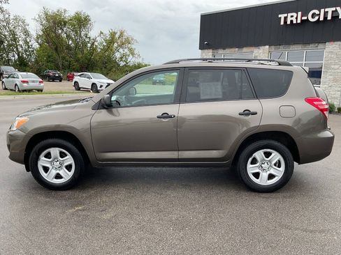 Used 2010 Toyota RAV4 4WD image 3
