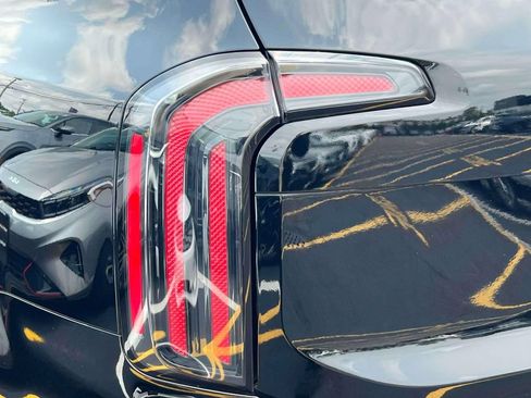 Certified 2024 Kia Telluride EX X-Line AWD/4WD image 10