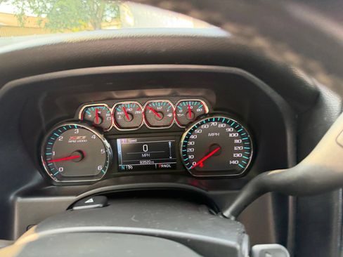 Used 2018 Chevrolet Silverado 1500 LT w/ All Star Edition AWD/4WD image 16