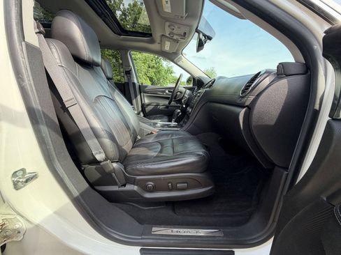 Used 2015 Buick Enclave Leather w/ Trailering Package AWD/4WD image 29