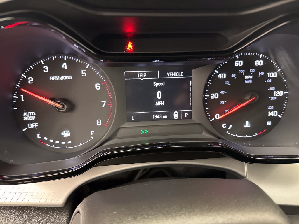 Used 2025 Chevrolet Trax LS FWD image 16