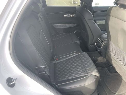 Used 2025 Genesis GV70 3.5T Sport w/ Sport Advanced Package image 45