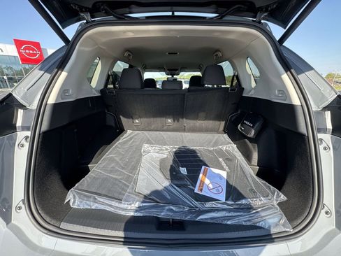 New 2026 Nissan Rogue SV image 22