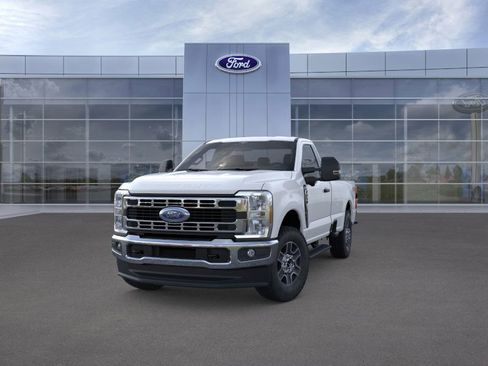 New 2025 Ford F250 XLT w/ 360-Degree Camera Package image 2
