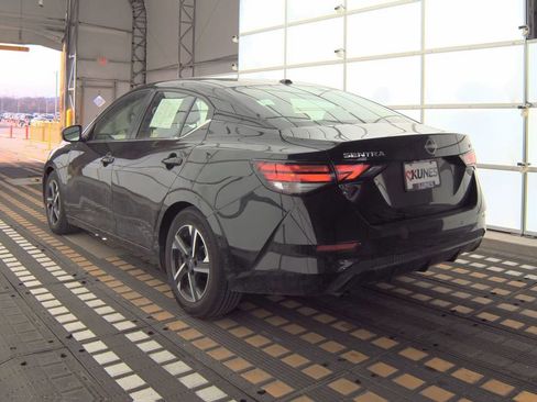 Used 2024 Nissan Sentra SV image 29