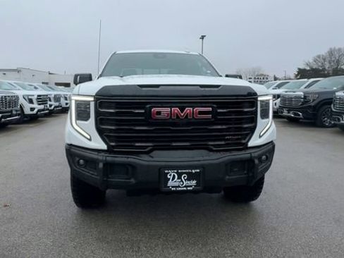 New 2026 GMC Sierra 1500 AT4X image 3