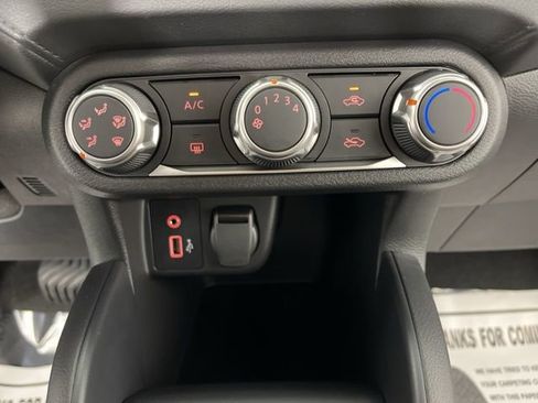 New 2025 Nissan Versa S w/ Trunk Package image 27