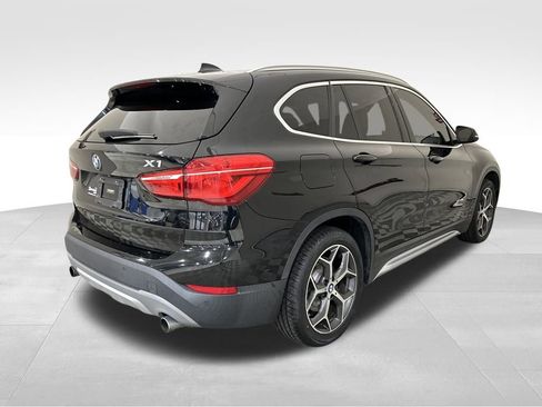 Used 2017 BMW X1 xDrive28i image 5