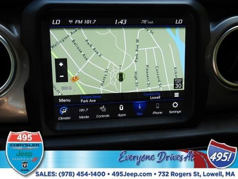 Used 2021 Jeep Wrangler Unlimited Sahara w/ Dual Top Group image 21