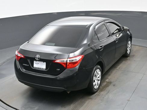 Used 2015 Toyota Corolla LE FWD image 38