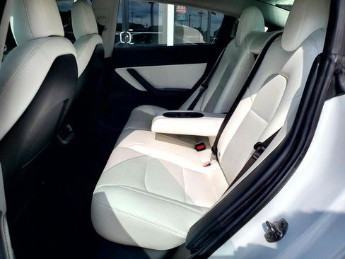 Used 2018 Tesla Model 3 Long Range AWD/4WD image 19