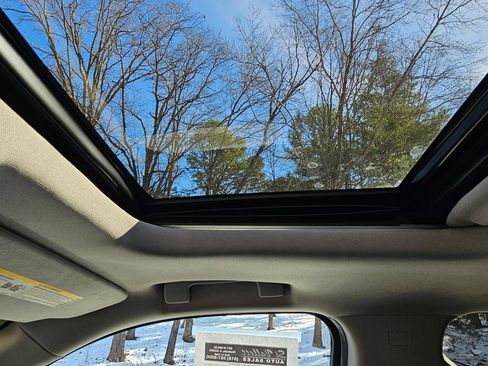 Used 2018 Chevrolet Tahoe LT image 55