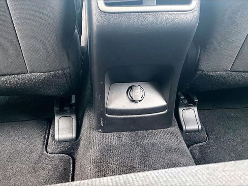 Used 2018 Kia Sportage LX image 26