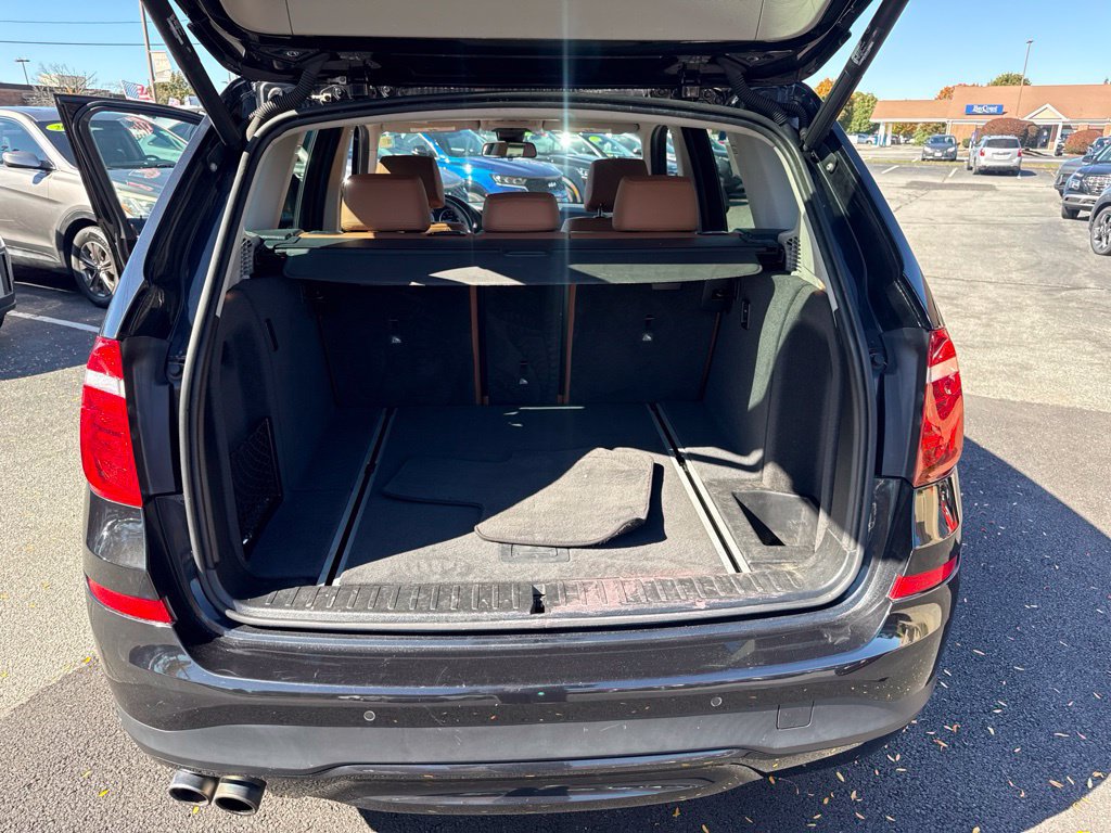 Used 2017 BMW X3 xDrive28i AWD/4WD image 14
