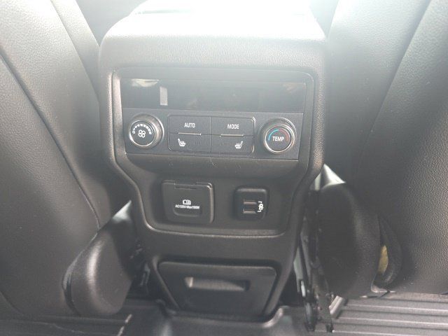 Used 2017 GMC Acadia Denali w/ Technology Package AWD/4WD image 7